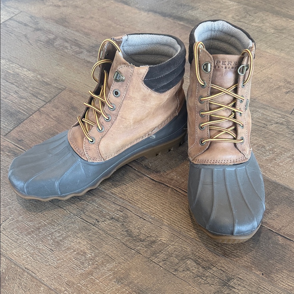 Sperry Tan and Gray Men's Rain Boots